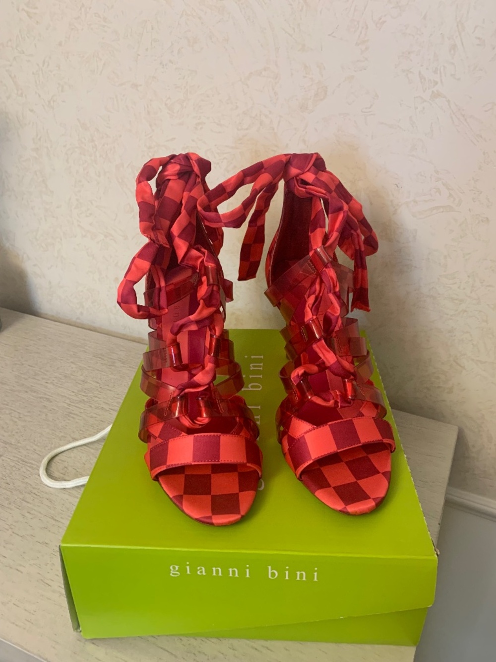 Gianni Bini Coral and Mauve Fabric and Vinyl Tie-up Sandal Heels, Size 10